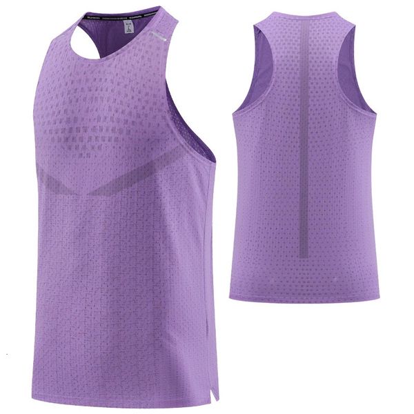 Men Gym Vest CappyDrying Mesh Mesh respirável Verão Fresh Beach Travel Undershirt Treinamento de basquete Tanques de corrida 240412