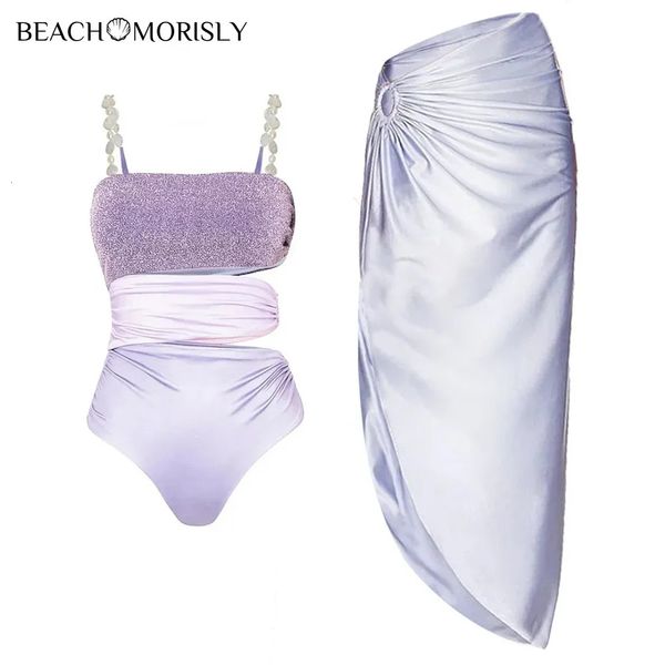 2024 Perlen Schultergurtausschnitt glänzender Textur Badeanzug und Rock Badebekleidung Frauen Strandbekleidung Badeanzug Bikini Set 240411