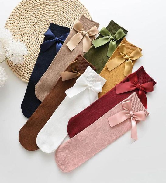 Nuovo 2020 Bows Girls Designer Stockings Fashion Cotton Girls Socks Princess Kids Socks Girls Knit Kind High Sock Kids Stocking7146586