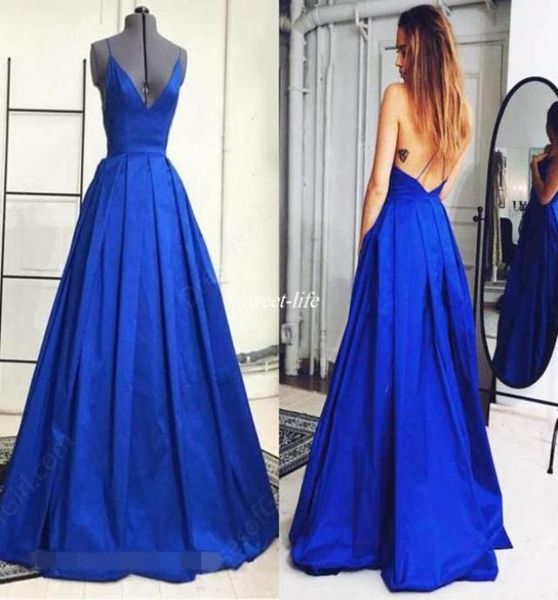 Vestidos de baile longos baratos tiras de espaguete azul royal sem costas cetim de cetim completo 2019 vestidos de festa de noite sexy Aline D9199288