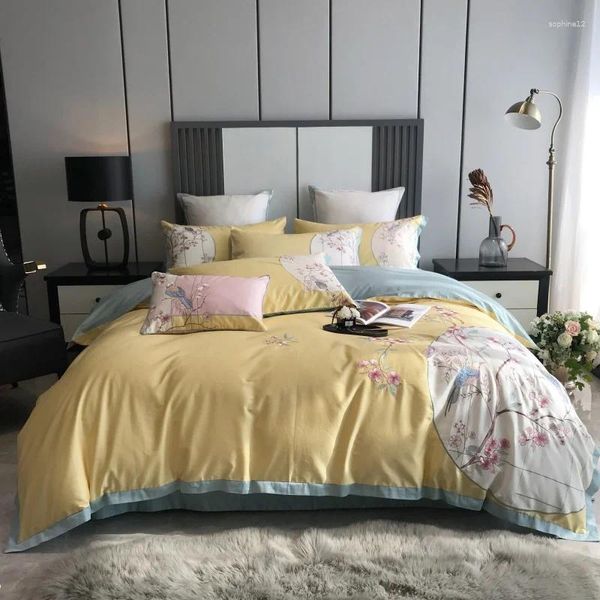 Bedding Define Luxury Amarelo estilo chinês Flores chiques Bordado de pássaro 1000tc Egyptian Cotton Conjunto de covers de bastão de capa da cama