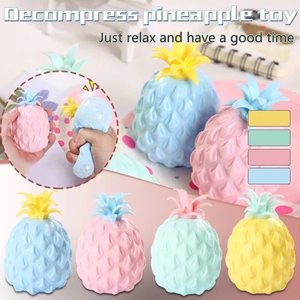 Rilascio della pressione dell'ufficio Antistress Toy Simulation Farina Ananas Pinanzosa giocattoli Stretting Balls Decompressione per bambini 240410