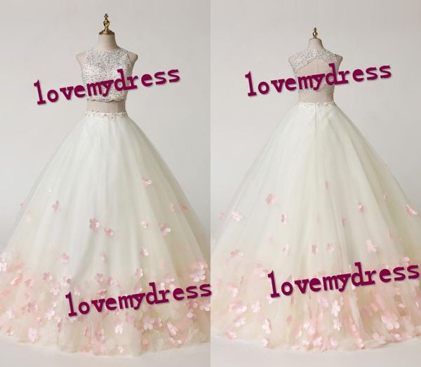 Pink Elfenbein Neue Quinceanera Kleider süße 16 Mädchen 2023 Handgemachte Blumen Perlen Perlen Spitzenapplikat Batteau Schlüsselloch zurück Prom Kleider 9458650