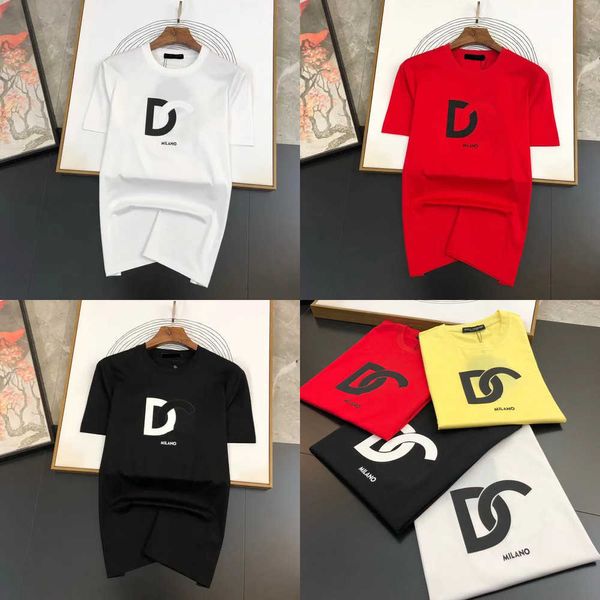 Designer di Mens Designer T-shirt T-shirt casual Magliette da donna Lettere 3D Stereoscopic Stampato Stampa corta Stampa corta Best Selling Mens Hip Hop Clothing XL