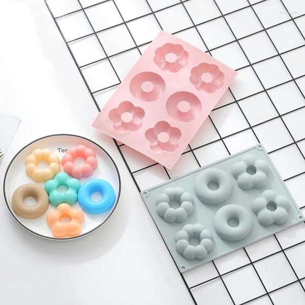 Backformen 6-Cavity 3 Sätze verschiedener Formen Donut-Tablett Nicht-Stick-Schimmelpilze DIY Biscuit Gelee Schokoladen-Dessert-Kuchen