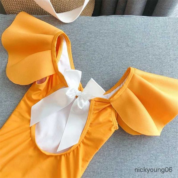 One-Pieces Kids Clothes Girls Badebekleidung Sommerbogen gekräuselt solide Rückenless Badeanzug für Babys Mode One Stück kleines Kinderkleidung Kleidung