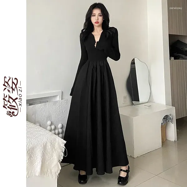 Vestidos casuais meio zíper preto para o estilo de design de saia longa e longa e tamanho es vestidos vestido de mulheres