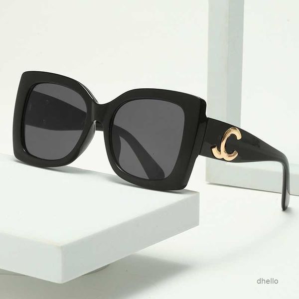 Designer -Monogramm für Frauen Diamond Design Bein Outdoor -Reisefoto Sonnenbrille mit Originalbox BW9D