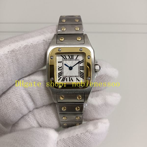 Foto real com relógios de caixa para mulheres tamanho pequeno 23mm w20012c4 Dial prateado 18k amarelo ladys quartzo movimentos mulheres pulseira relógio de pulso relógios de pulso