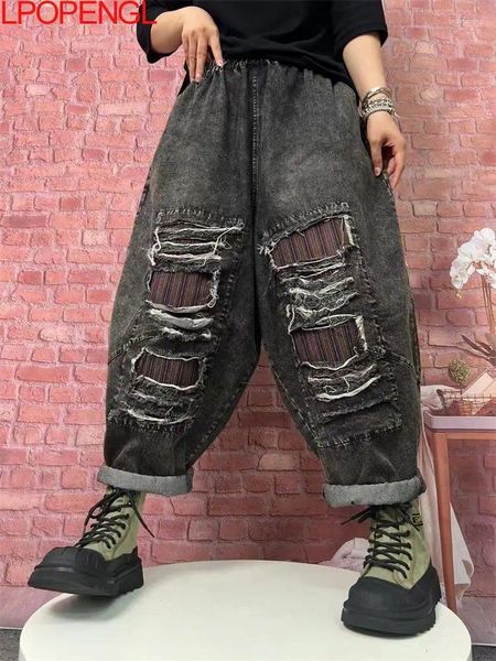 Jeans femminile 2024 letterario versatile versatile strappato patch di oversize casual pantaloni straordinari in difficoltà