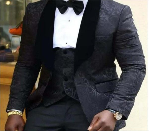 Siyah Embrodiery Damat Smokin Şal Çöp Beyaz Adam Düğün Takım Elbiseleri Men039S Blazer Takım Yemeği Resmi Tux Jac6749258