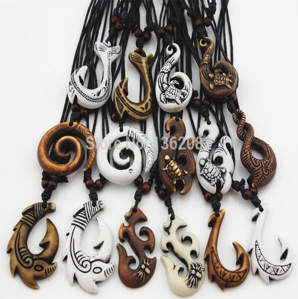 15pcslot Gioielli hawaiani misti imitazione ossea intagliata NZ Maori Fish Hook Necklace Choker Amulet Gift YN5421005866