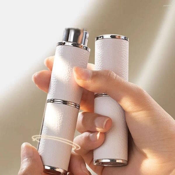 Garrafas de armazenamento 8 ml mini perfume atomizador de pó de alta ladeira de couro de vidro recipientes cosméticos recicláveis Tipo de prensa rotativa reabastecida garrafa de spray vazio