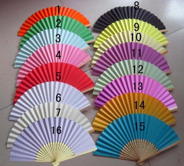 Party bevorzugt 200 PCs/Los Hochzeit Papierfan Braut Hand mit Bambusrippen Handwerk Brautdusche Geschenk 15 Farbe