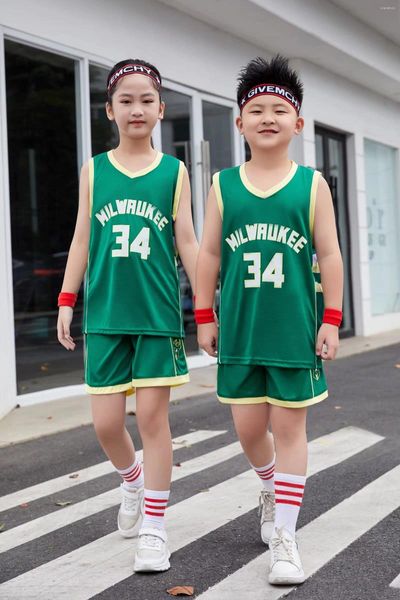 Set di abbigliamento Suitbucks per bambini Green 34boy Girl Basketball Set Primary School Jersey Game Team Unifort Training Vest