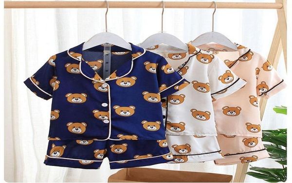 Sommer Kinder039s Pyjamas Set Babyanzug Kinder Kleidung Kleinkind Jungen Mädchen Satin Cartoon Kurzarm Tops Hosen Set Home Wear1834640