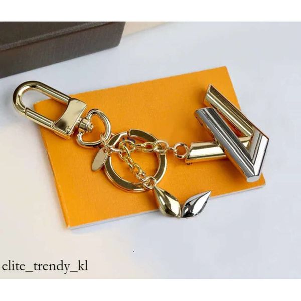 Lousis Vouton Bag Bag Bchine Fashion Brand Designer Letter Letter Metal Keychain Women Sag Sagm Auto Part