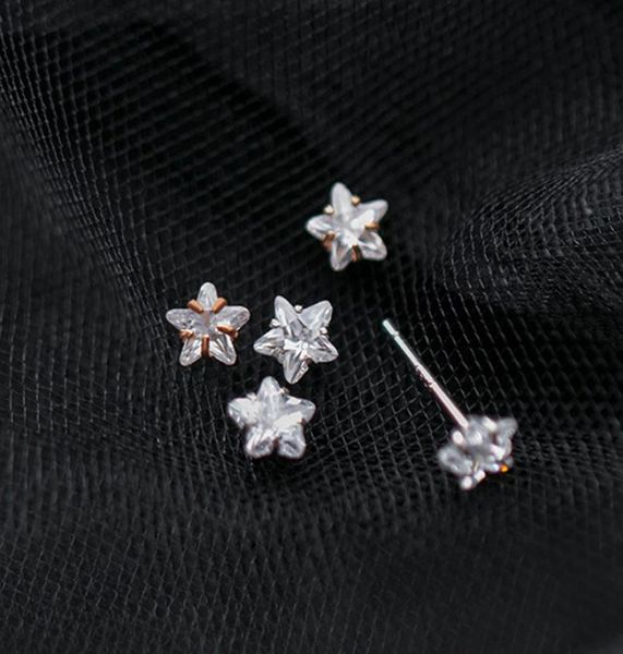 925 Sterling Silver Small Design Stud Fanhi