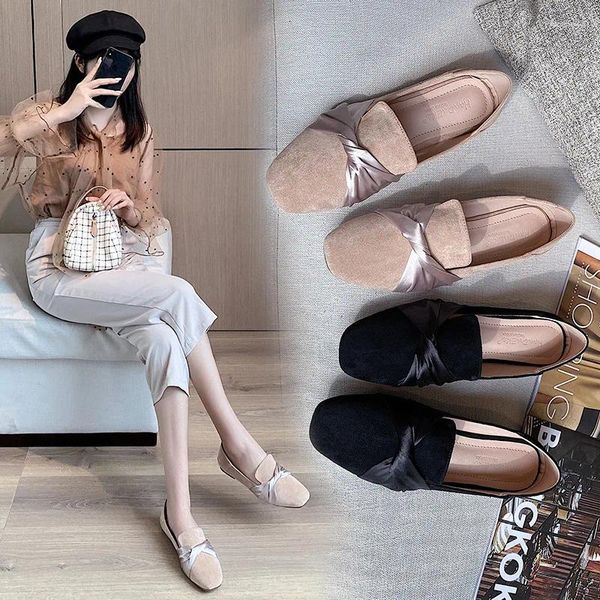 Lässige Schuhe 2024 Frühling flacher Mund Liebe Frauen S'J Wild Net Promi Flat Square Head Fairy sanfte alleinstehende Frauen