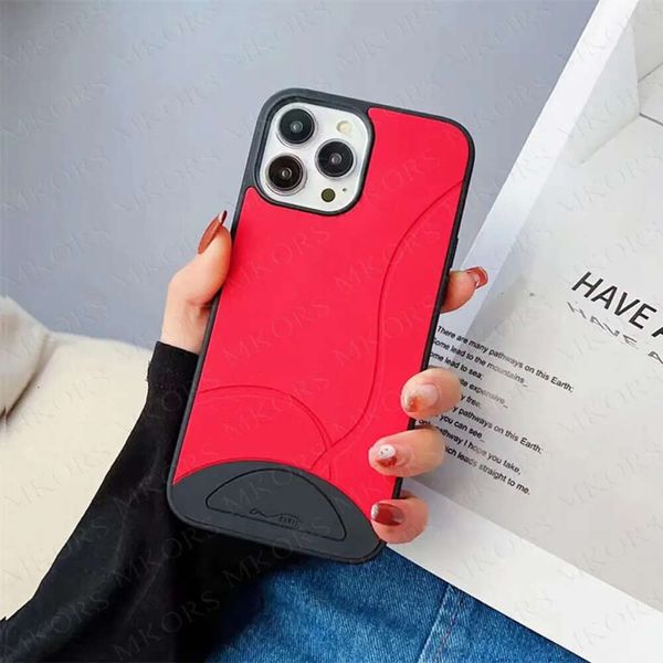 Case di telefoni famosi iPhone 15 14 14Pro 13 13Pro 12 12Pro 11 Pro Max Cover iPhone 13 11Pro PC in gomma Back Skin Hole Shell Pattern