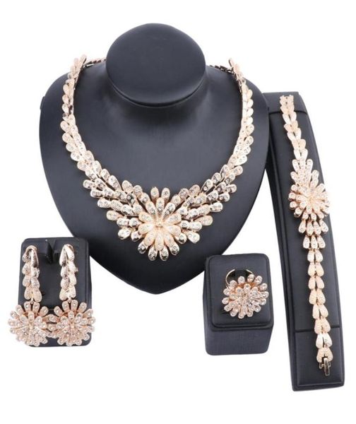 Afrikanische Schmucksets Blumenkristall Halskette Dubai Gold Schmuck Set für Frauen Hochzeitsfeier Brautohrringe Ring Set9741775