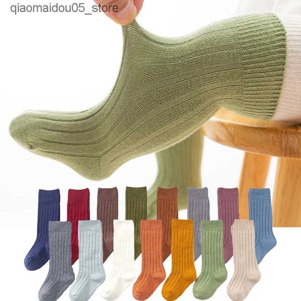 Kindersocken neue Socken für Kinder Jungen und Mädchen langhältiger Langschluhen Socken Mädchen Stiefel Socken Kinderbein Wärme Baby Casual Socken Q240413