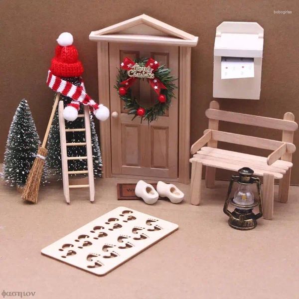 Dekoratif Figürinler Noel Dekor Bebek Evi Elf Kapı Sarbası Çelenk Mini Ağaç Yağ Lambası Posta Kutusu Bench Peri Toyhouse Minyatür Sahne