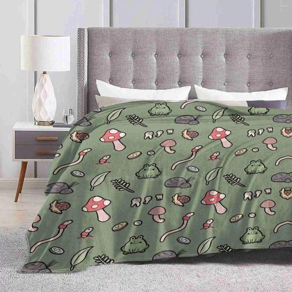 Coperte Green-verde Goblinfore Ultimo morbido Luce calda SUCCHIATURA Coperta sottile GOBLINCORE AESTETICA CINETTA KAWAII CHIBI FRUOME FROG BUGS WORMS