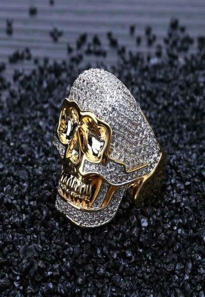 Anelli ghiacciati per uomini Hip Hop Luxury Designer Mens Bling Diamond Gold Skull Anello 18K Gold Scheletro Ringio Gioielle