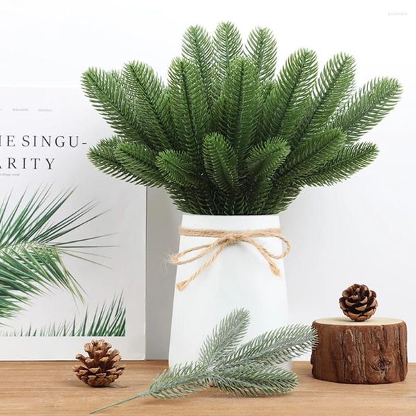 Fiori decorativi piante finte pini aghi decorazione albero di Natale decorazioni per mobili eleganti per soggiorno