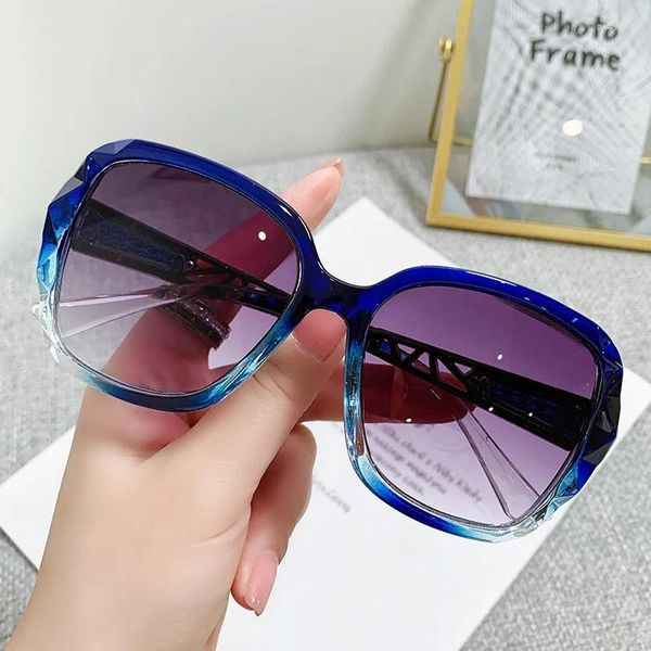 Óculos de sol Moda Mulheres de grandes dimensões Big Frame Vintage Square Glasses UV400 óculos de óculos clássicos de óculos clássicos