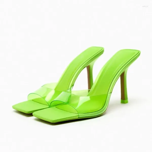 Terlik Yaz yüksek topuklular şeffaf pvc sandaletler parlak renkli kadınlar ayakkabı kare baş sandallak feminas floresan yeşil