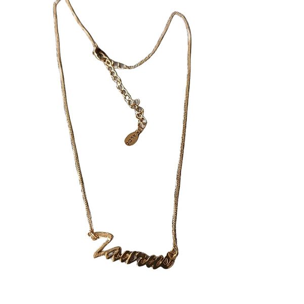 Buchstabe Anhänger Halskette Frauen goldener Typenschild Schlüsselblattkette Halskette Personalisierte Schmuck Geschenk Personalisierte kundenspezifische Signatur Halskette für