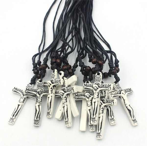 Schmuck Großhandel 12pcs/Los Imitation Yak Knochen geschnitzt Jesus Anhänger Halsketten Amulett XL1259618615