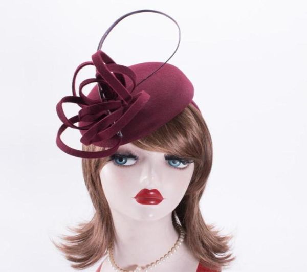 Boinas de lágrimas de chapas de lágrimas de lã de lã Felta Avestruz Fascinator Hat Cocktail A569berrets boretsberets6078713