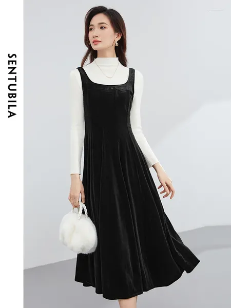 Повседневные платья Sentubila черный квадратный воротник бархатный рукавочный платье Midi 2024 Spring Simple Straight Tank для женщины 134L52556