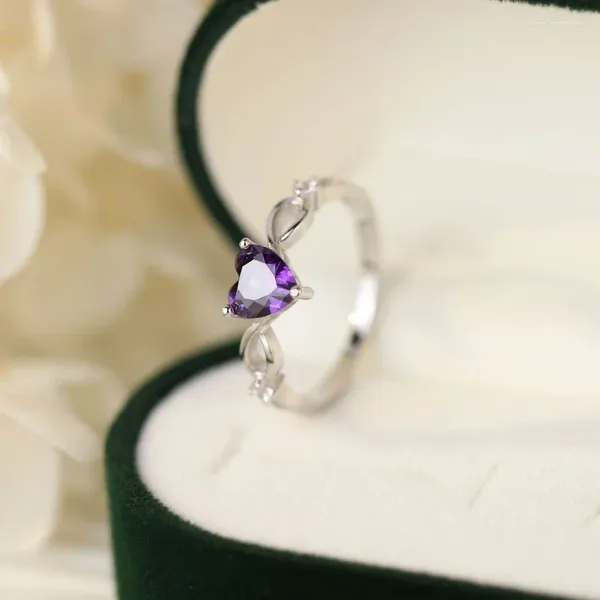 Clusterringe 2024 S925 Sterling Silber Natural Amethyste herzförmige europäische und amerikanische Mode einfache Frauen -Edelstein -Ring