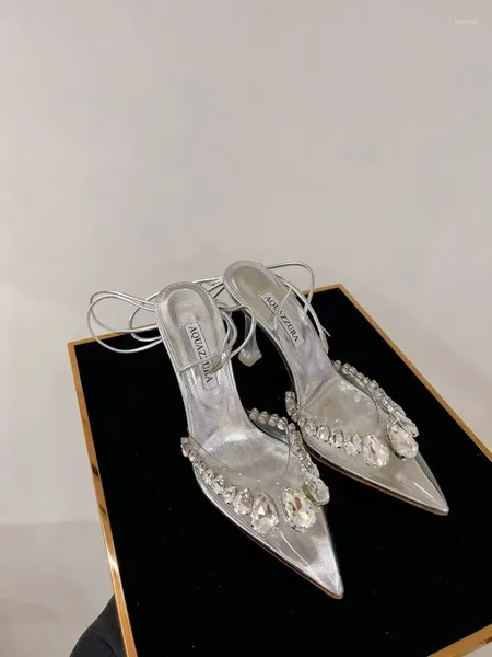 Sapatos de vestido Rhinestone Saltos altos Galáxia transparente 95 Bombas de couro metálico embelezadas cristalinas