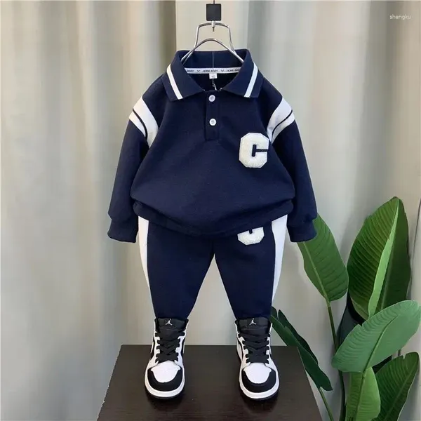 Kleidungssets Set Buchstabe gedruckter Herbst Winter Sport Coat Hosen 2024 Modestile College-Stil 0-8 Jahre alte Jungen Mädchen Kleidung