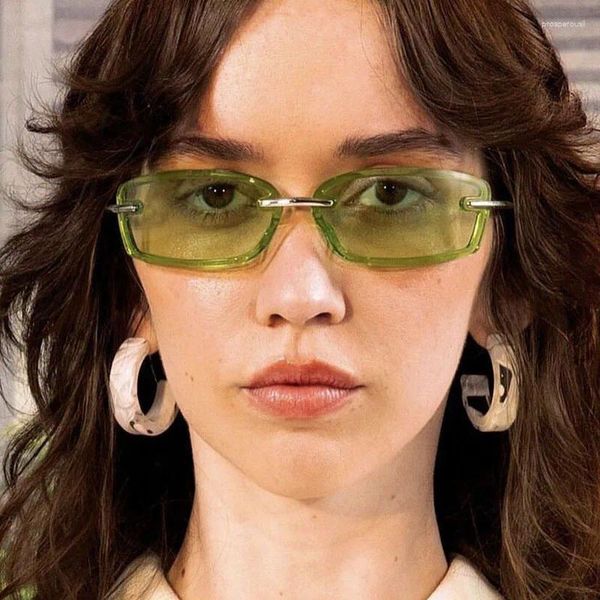 Occhiali da sole piccoli rettangolo cornice donna 2024 designer sfumature senza bordo degli occhiali senza cornici per esterni uv400