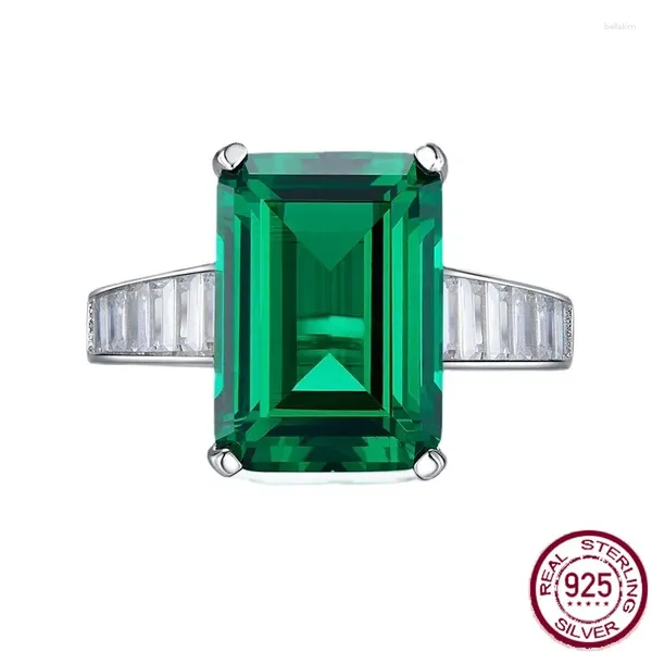 Ringos de cluster S925 Anel de prata avó Green Diamond High Gate Simple e elegante Jóias versáteis da moda para mulheres