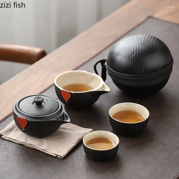 Tee -Sets ein Topf und zwei Tassen Keramik -Tee -Set tragbarer Reisetasche machen Ausrüstung Outdoor Teetasse Teekanne