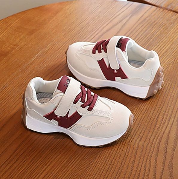 Scarpe per bambini di alta qualità Sneaker comodi designer ragazzi ragazze sportive scarpe da corsa per bambini scarpe atletiche traspiranti 21-30