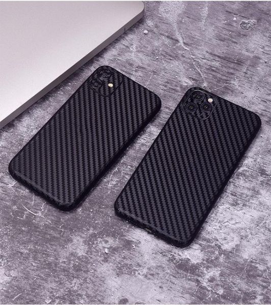 Carbon -Faseraufkleber -Rücken -Vinyl -Wrap für iPhone 11 Pro Max X XS MAX XR 8 7 6 6S plus Haut Aufkleber Schwarz ohne Packung Box8672412