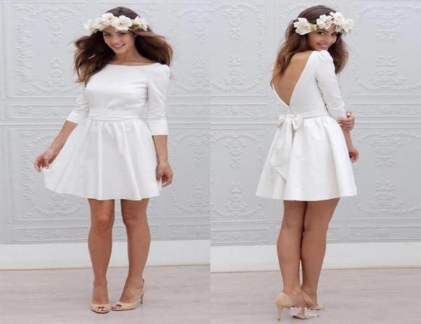 Günstige informelle kurze Hochzeitskleider mit 34 Ärmeln Einfacher billiger Mini -Empfang weiße Brautkleider sexy offene Hochzeitsfeier D6250241