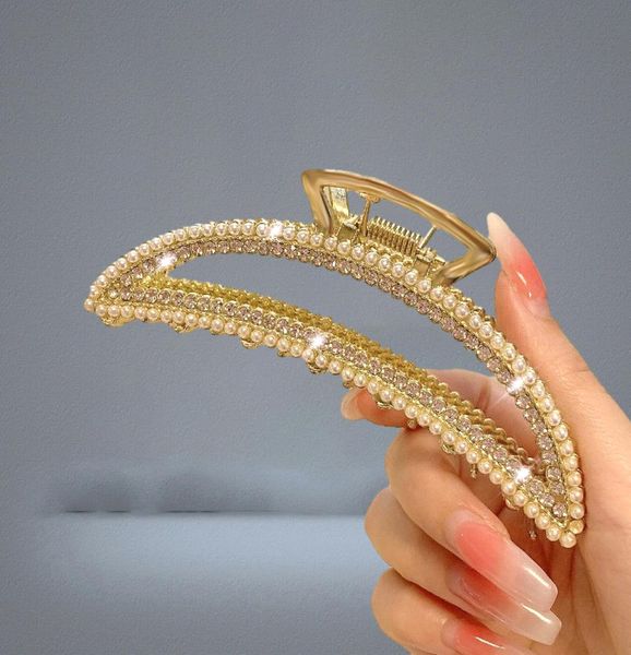 30 -Style -Designer -Haarklammern mit Diamant Silber Gold Buchstaben Wort Strückstag Kristall Haarnadelhaargip Haarschlüssel Grip Pin Barrette 1584755