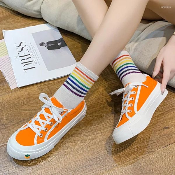 Scarpe casual 2024 Fashion Round Head Lace-Up Spessa Sole Stula Canvas Flat Vulcanized