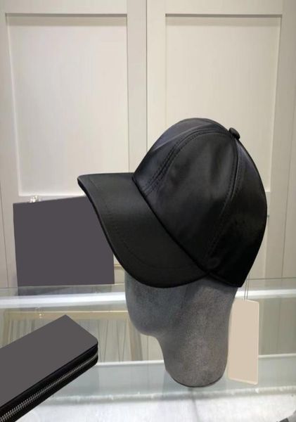 Designers Baseball Cap Luxurys HATS MULHERES MAIS DE Lazer Vintage Denim Diamond Designer Hat Caps de inverno