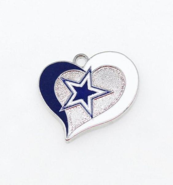 American Football Heart Dangle Charms Cowboy und andere Teams Stil DIY Anhänger Armband Halskette Ohrringe Schmuckzubehör372929328577