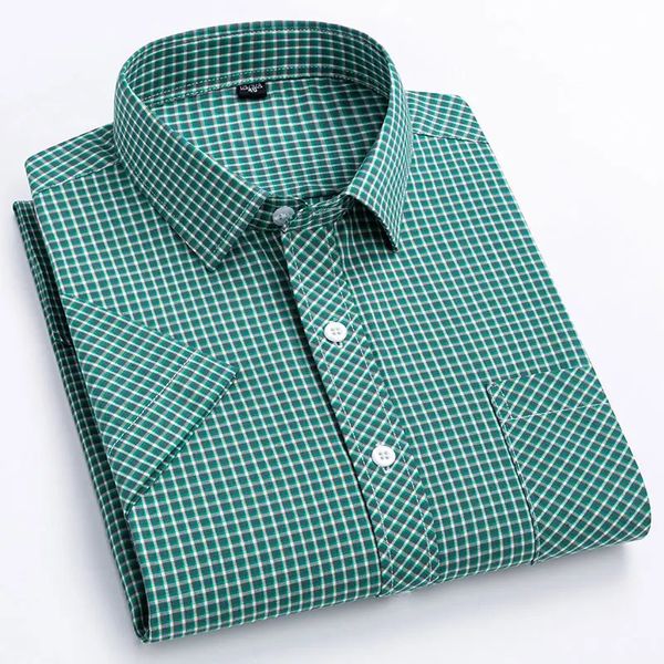 Plus großer Größe 6xl 5xl 100% Baumwollmenschen Plaidhemden Kurzarm Dünne Sommer Luxus Standard Fit Checked Casual Shirt für Männer 240329